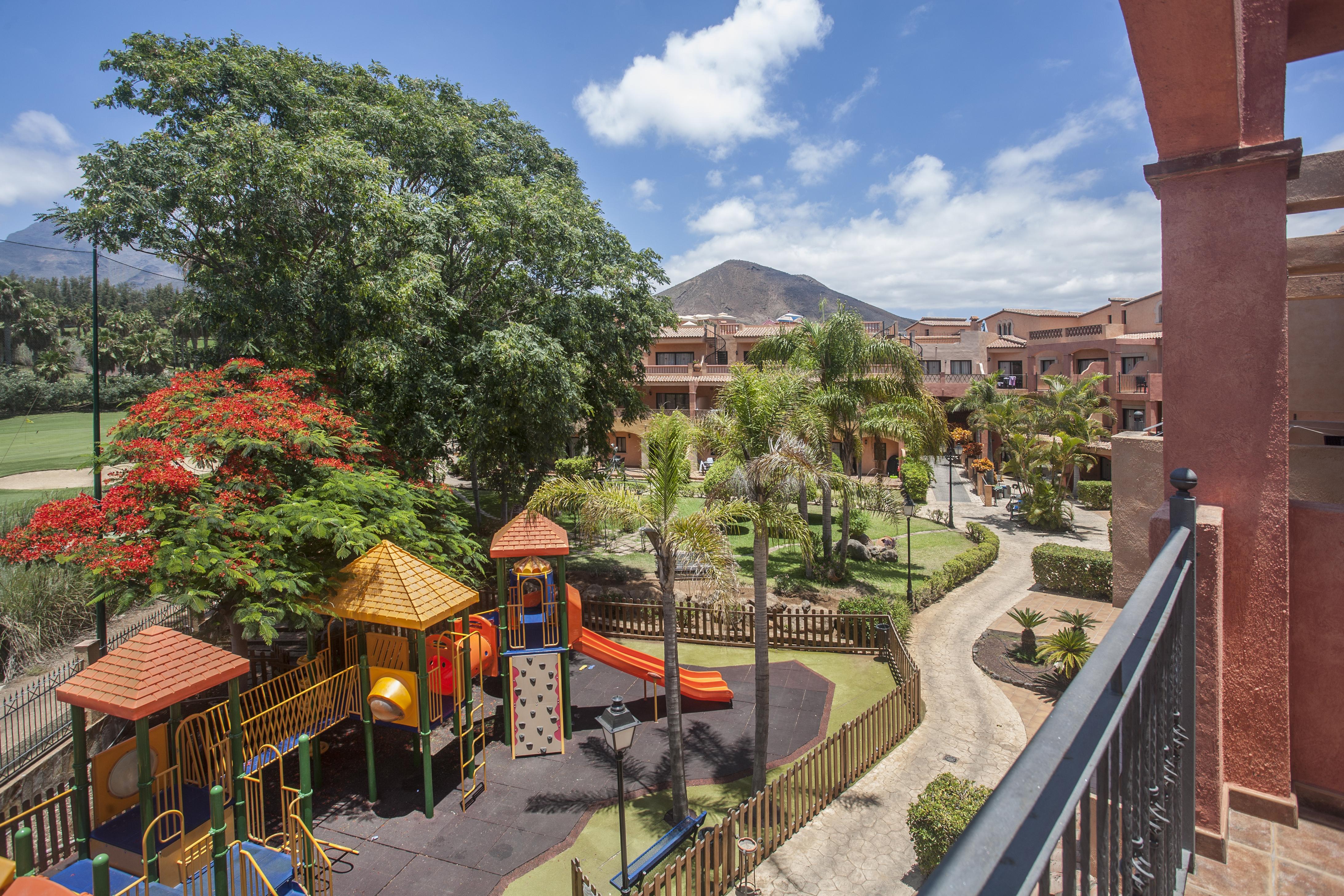 بلايا ذي لاس أميريكاس Villa Mandi Golf Resort المظهر الخارجي الصورة